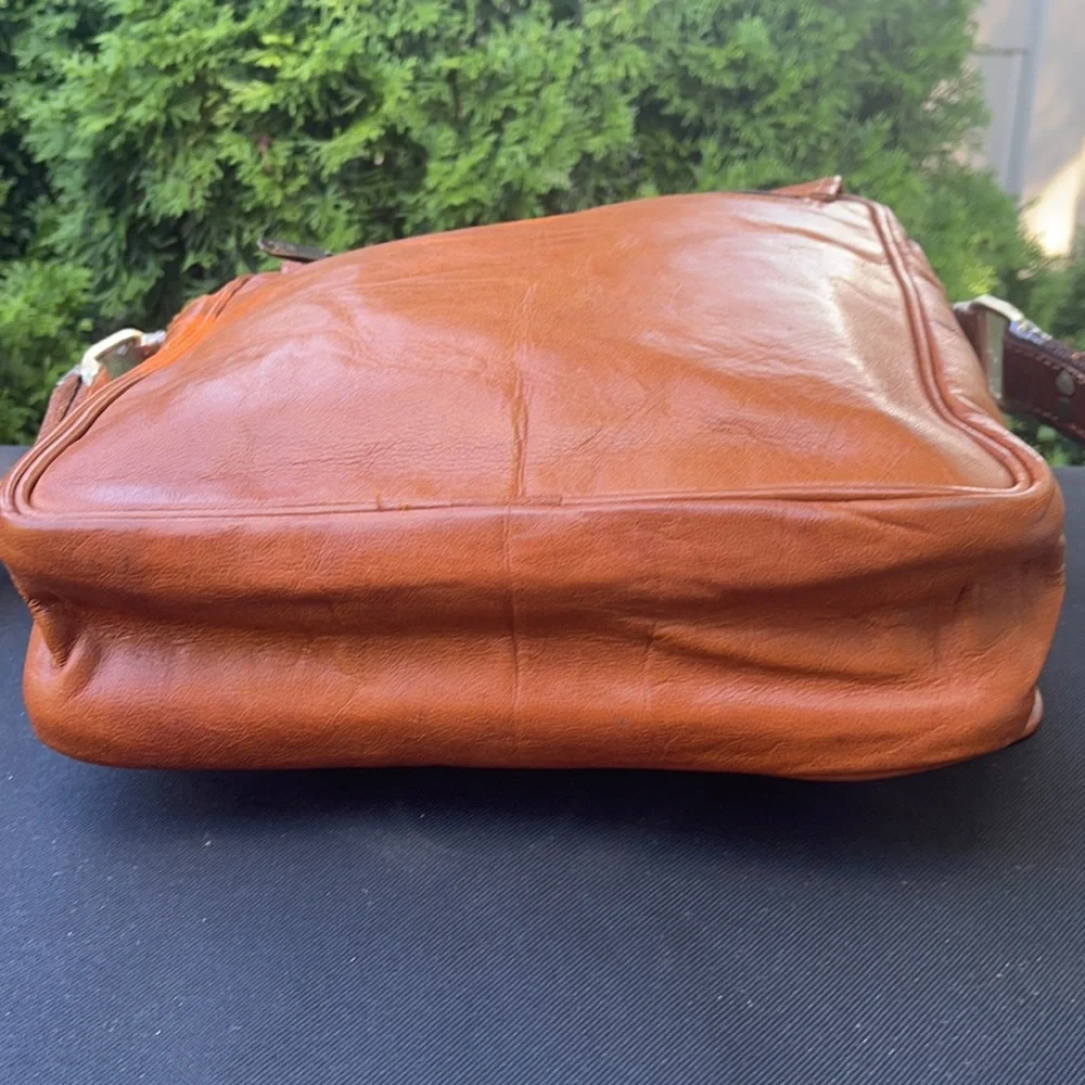 Urban leather satchel